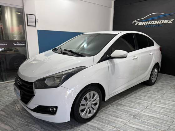 HYUNDAI HB20S 1.6 COMFORT PLUS 16V FLEX 4P MANUAL HYUNDAI HB20S 1.6 COMFORT PLUS 16V FLEX 4P MANUAL